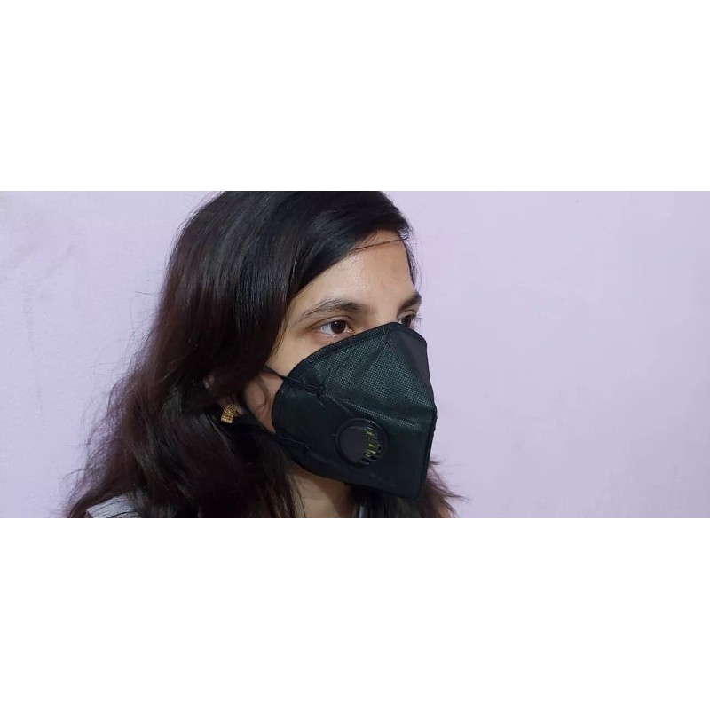 BLACK FACE MASK WITH DOUBLE RESPIRATOR VALVE HAND WASHABLE !