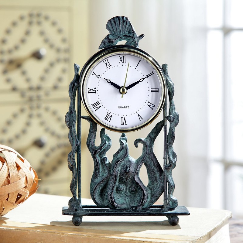 SPI Octopus Table Clock