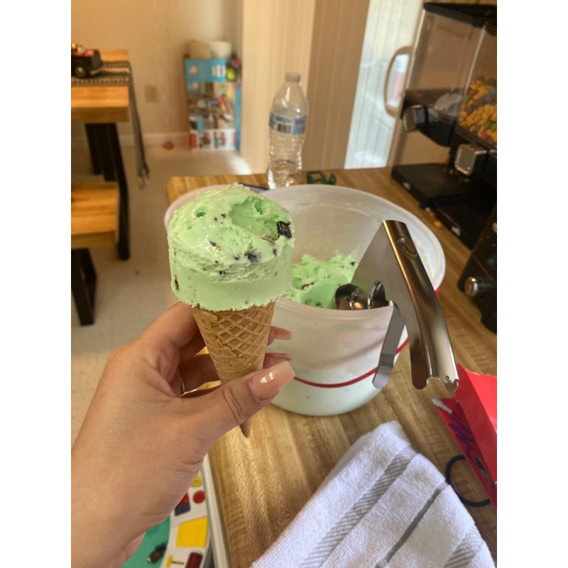 Easy Release Trigger Ice Cream Sandwich Scoop for Big Volumes