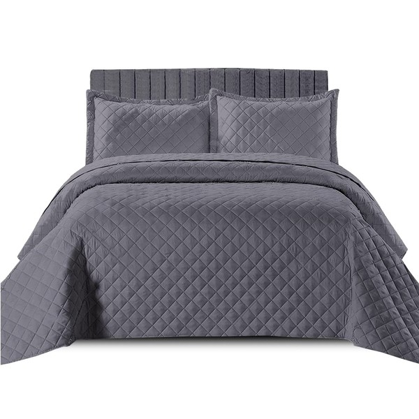 Quilted Bedspread Bed Throw for Bedroom Decor - Luxury Warm Embossed Pattern Lightweight Quilt Bedspread Coverlet Complete Bedding Set with Pillow Shams (Single, Grey)