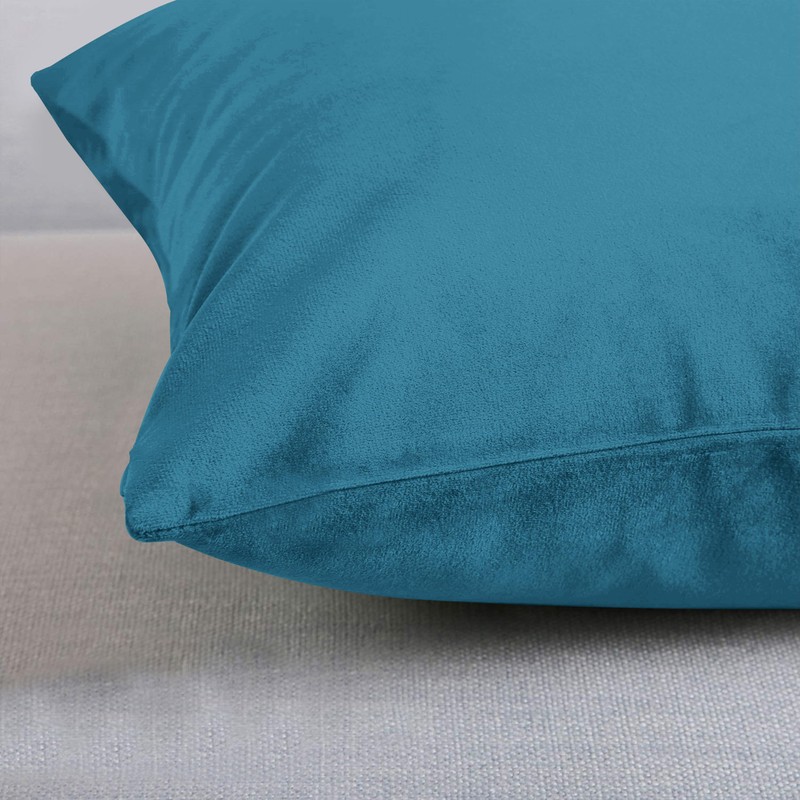 YORKSHIRE BEDDING Cushion Covers 45 x 45 (Pack of 2)
