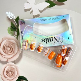 LOPMNGHT 24Pcs Maple Leaves Press on Nails Short Square Thanksgiving False Nails Checkered Pattern Design French Stick on Nails Full Cover Glossy Acrylic Nails Reusable Glue on Nails for Women