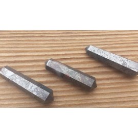 HEMATITE DOUBLE TERMINATED GEMSTONE CRYSTAL PENCIL POINT (ONE)