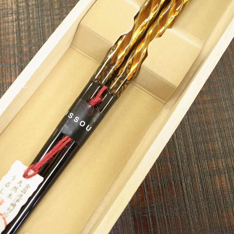 Issou, Twins of Golden Splendor Chopsticks, Men's, 9.3 inches (23.5