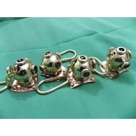 Lot of 4 New Solid Brass Divers Helmet Keychain Nautical Maritime Diving Gifts