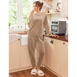 Ekouaer Womens Pajamas Sets Long Sleeve Soft Sleepwear 2 Piece Velvet Pjs Lounge Sets with Pockets Khaki