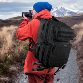 YOREPEK Large Army Backpack Men's 45 L Military Backpack, Tactical Backpack. MOLLE Assault Backpack for Outdoors, Camping, Hiking, Trekking and Hunting, Black, black, 45L