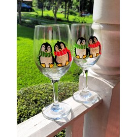 Cute Winter Penguin Couple Hand Painted Stemmed Wine Glasses Set of 2, Holiday Decor