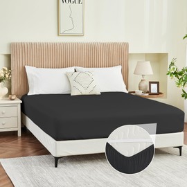 Yuurom Queen Fitted Sheet Only, Ultra Soft Brushed Microfiber Hotel Quality Bottom Sheet, Deep Pocket Fits 8-14 inches Mattresses, Luxury Durable Sheets for Queen Size Bed, Black