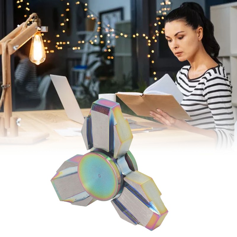 Fingertip Gyroscope 3 Leaves Reduce Anxiety Metal Rotating Decompression Toy
