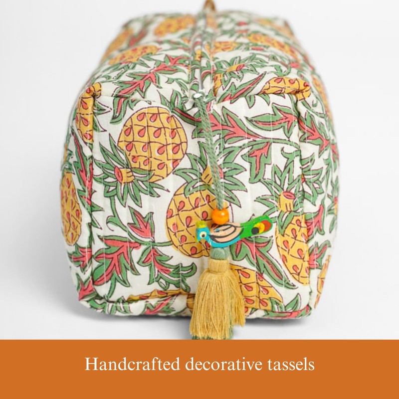 Saffron Marigold Quilted Floral Makeup Bag Set – Pineapple Grove