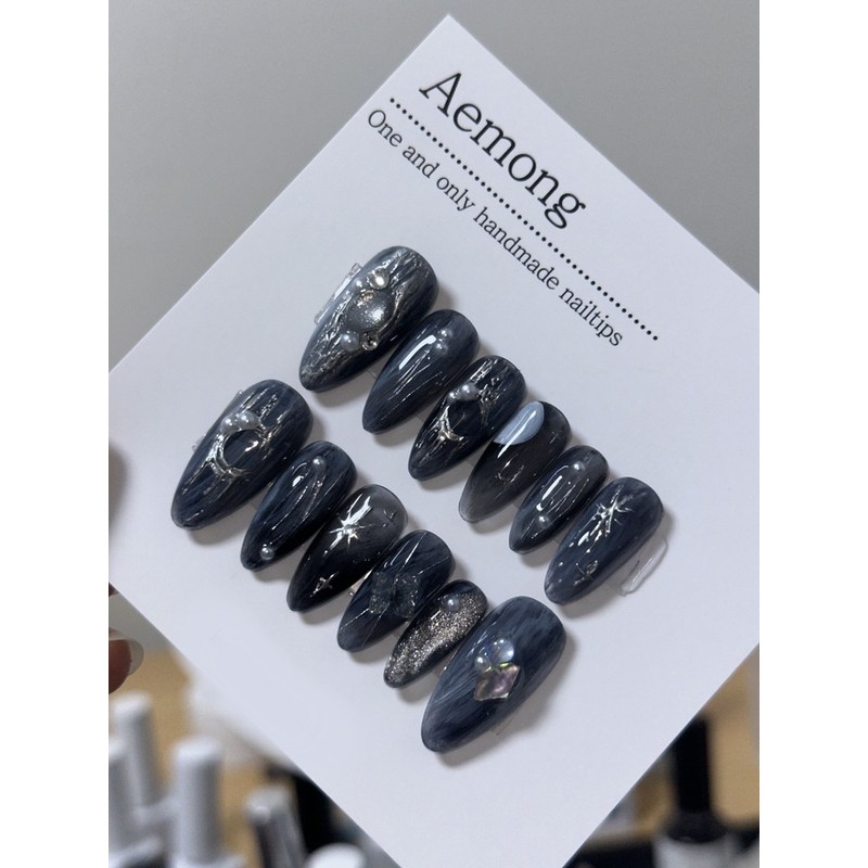Aemong: Black Old Moon - Almond (New Product) / Aemong