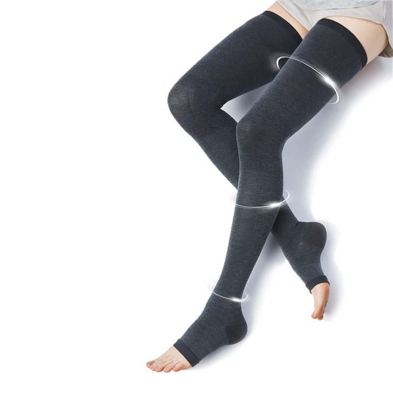 Gunze RIZAP Women's Socks, Compression Over Knee, For Sleeping &