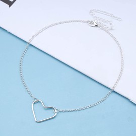 Cimenexe Vintage Love Heart Choker Necklace Silver Hollow Heart Pendant Necklace Punk Heart Collar Chain Necklace Silver Curb Chain Necklace Jewellery for Women and Girls