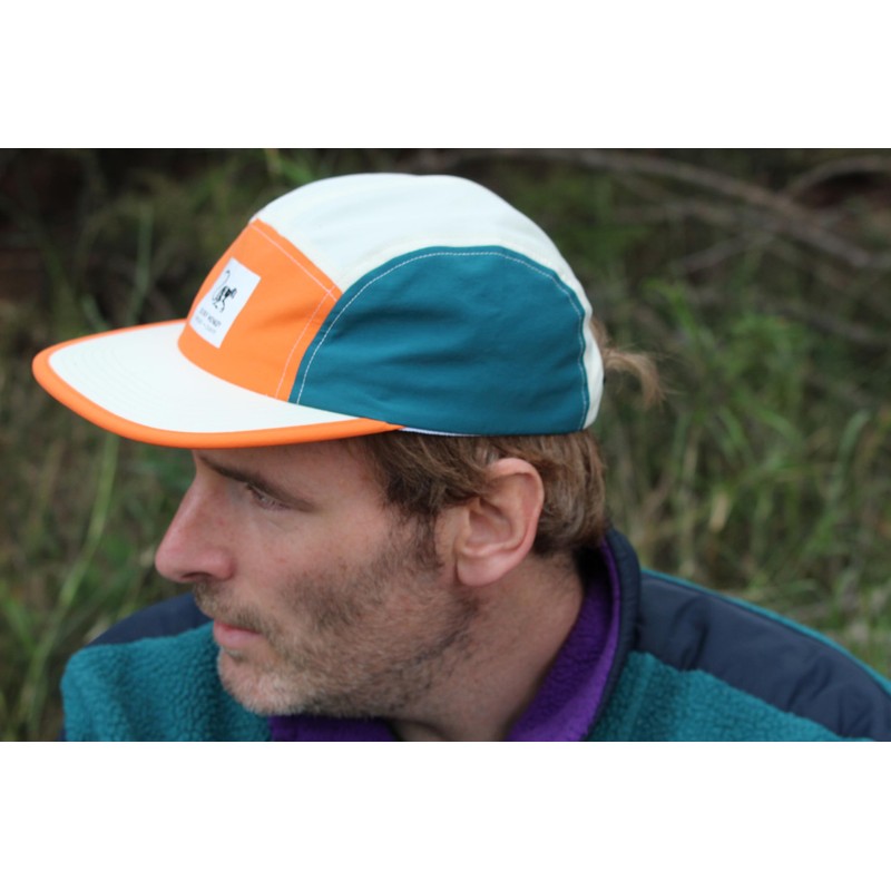 Surf Monkey Adjustable Strapback Cap Waterproof Classic Jockey Cap for