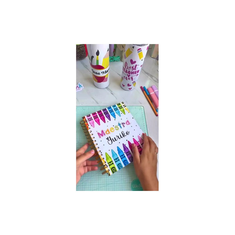 Agenda Escolar Maestros Personalizada 2026- 2027 Modelo 2