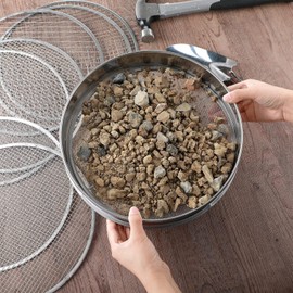 NKFOOPDU 7Pcs Stainless Steel Soil Sieve Set Garden Sieve Garden Potting Mesh Sieve Sifting Pan with 5 Interchangeable Sieve-inserts (1,3,6,9,12mm) with Spade for Soil, Weeds, Cat Litter, Compost