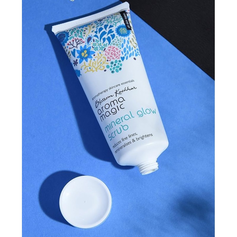 Aroma Magic Mineral Glow Face Scrub | Dead Skin Exfoliator