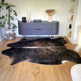 Appaloosa Cowhides Genuine Cowhide Rug - Natural Leather Hide Rugs for Living Room & Area Rug for Bedroom - Real Cowhides Rugs for Rustic Home Decor - Dark Brindle Cowhide Rug Collection