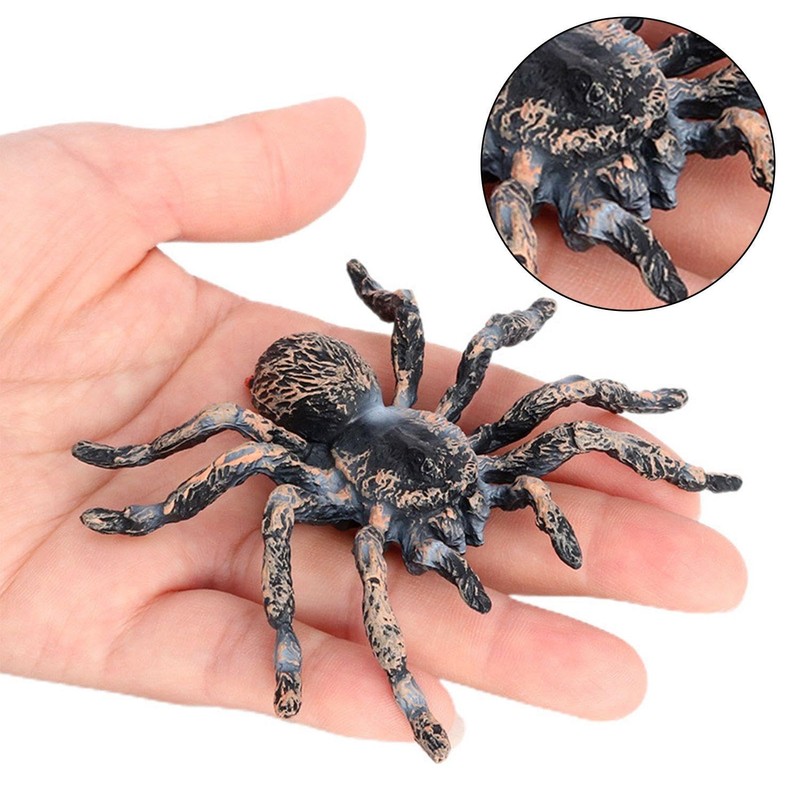 4 Pieces Realistic Spider, Plastic Fake Spider, Animal Mimicry Model,