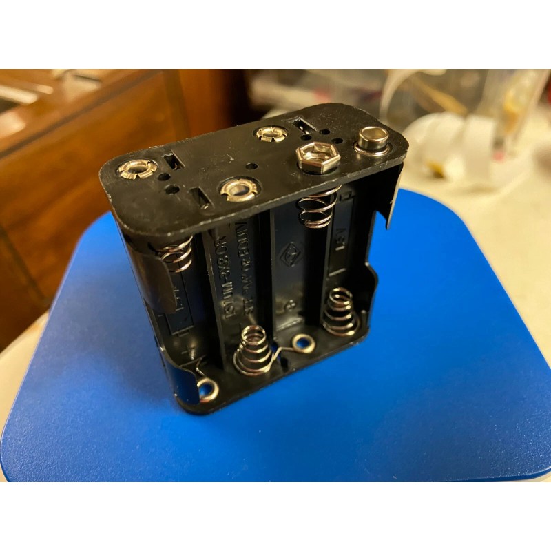 Whites 12V & 9V Battery Holder Kit White's Metal Detector