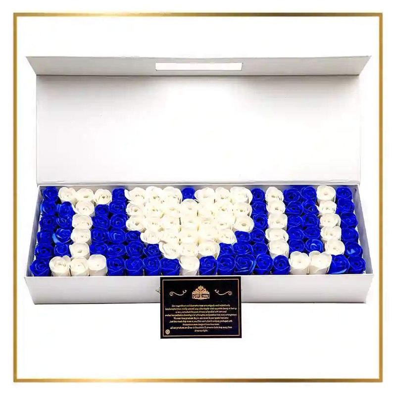 Love Suitcase - Color: Pink and White