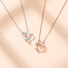AMINKINA 14K Gold Moissanite Ring Necklace, Mobius Interlocking Necklace,Gift for Mother, Wife and Girlfriend (Rose Gold, 14K)