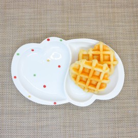 Divider Plate, Arita Ware, Hasamiyaki, Colored Polka Dot Heart Partition Plate (Red) Lunch Plate, Dots, Polka Dots, Japanese Tableware, Pottery, Mitsukaibishi
