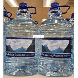 Trader Joe Pure New Zealand Artesian Water 128fl oz 3.78L (Two Tubes)