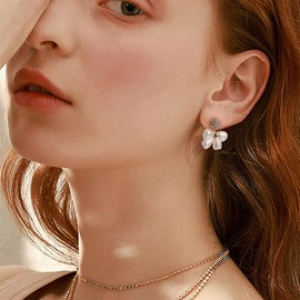 JeanBeau Pearl Bow Dangle Drop Earrings for Women Gold Sparkly Rhinestone CZ White Ribbon Bowknot Earing Dangling Prom Wedding Fashion Jewelry Gift