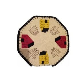Bits of Cloth *PATTERN ONLY* Primitive Candle Mat-Woolfelt Saltbox House 11"