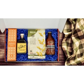 BRAVA GIULIA Premium Artisanal Gift Box | Luxury Gourmet Italian Foods Made by Artisanal Producers and Imported from Italy