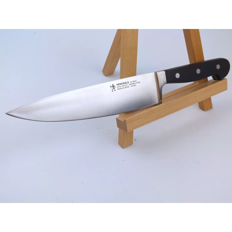 J.A. HENCKELS INTERNATIONAL Henckels CLASSIC 8 in CHEF's KNIFE (31161-200)