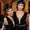Grupo Carnavallia Kit Charleston Accesorios Diadema Pluma Negra Collar Pipa