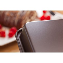 Judge Swiss Roll Tin, 32 x 23 x 2.5 cm, Steel, Grey