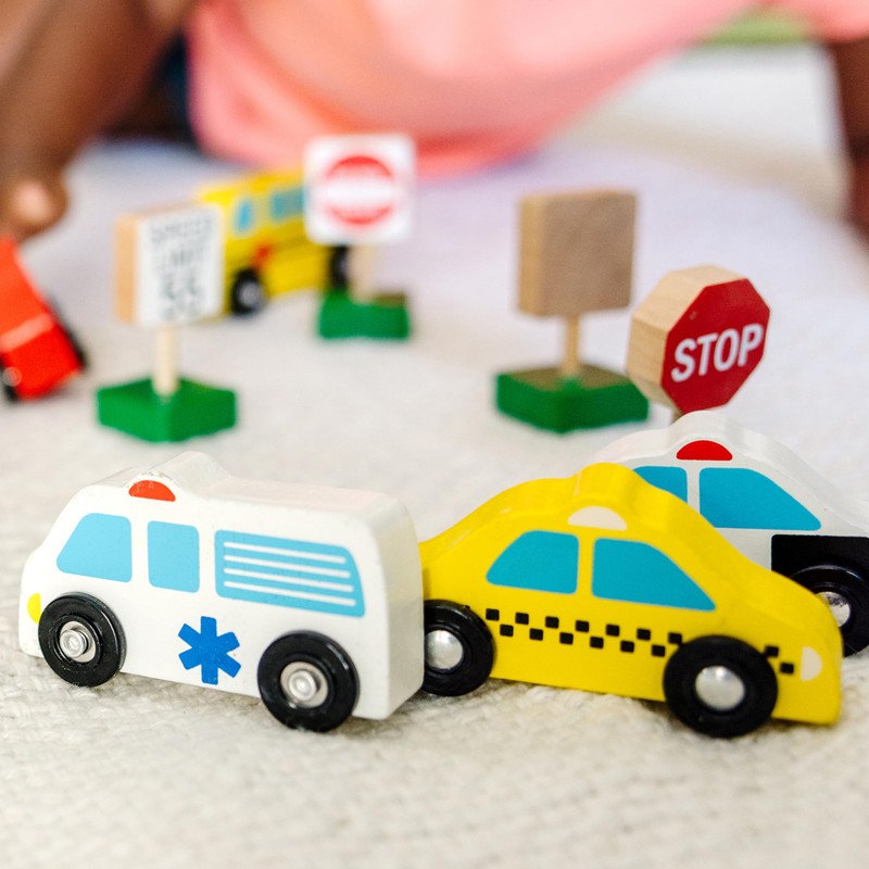Melissa & Doug Wooden Vehicles and Traffic Signs with 6