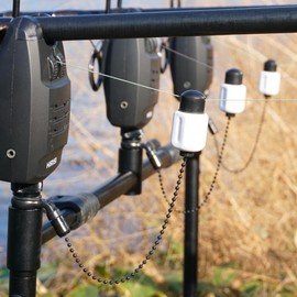 Hirisi Tackle Carp Fishing Bobbins Swinger Drop Off Indicator Brass Chain for Fishing Alarms Bite Alarm Black Chain Adjustable Line Clip (FBA-B2029-4)