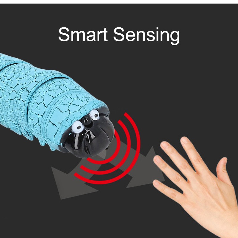 Remote Control Bug Toy Realistic Bug Moving Smart Sensing Simulation