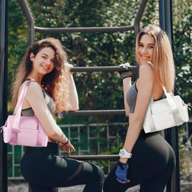 Mini Gym Bag for Women Girls Small Gym Tote Bag with Wet Compartment Waterproof Travel Duffle Bag Cute Workout Sport Bag