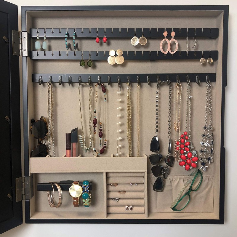 Hives and Honey "Collage Frame Jewelry Storage, Black