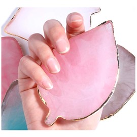 SUKPSY Resin Nail Art Plate Palette,Makeup Palettes,Gel Polish Color Mixing Plate Drawing Painting Color Palette,Golden Edge Heart Shaped Nail Art Display Holder