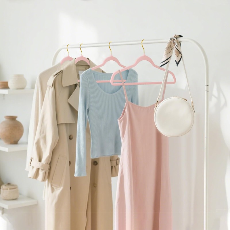 ManGotree Velvet Coat Hangers, Non-Slip Felt Suit Hangers, Ultra-Slim Space