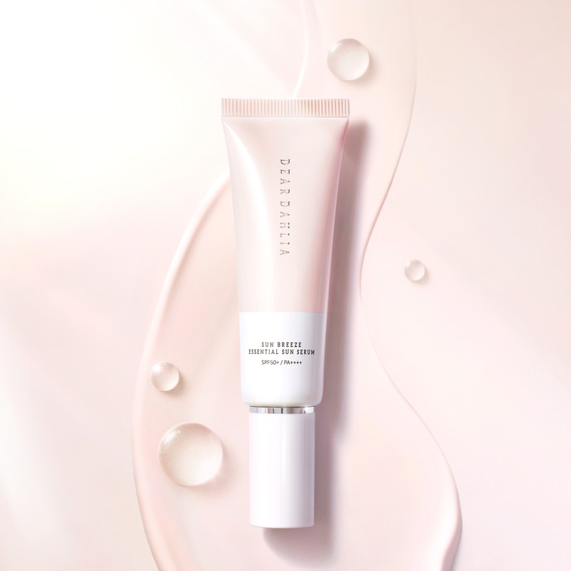 Dear Dahlia Sun Breeze Essential Sun Serum 50ml (SPF50+) /