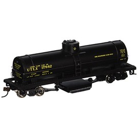 Bachmann Trains - Track Cleaning Tank Car - UTLX - HO Scale