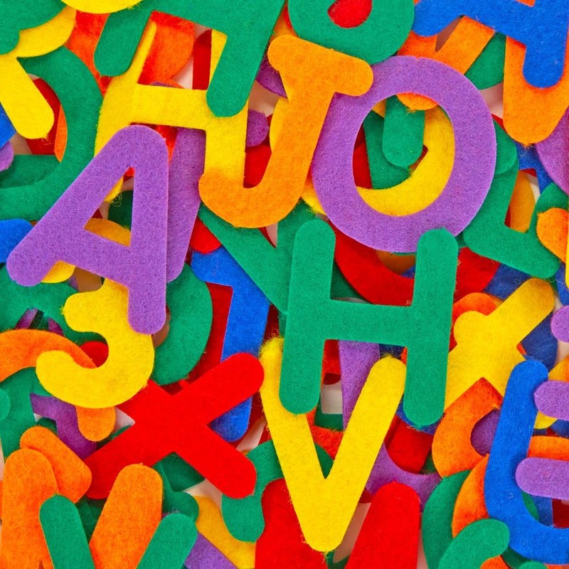 Colorations Felt Letters and Numbers - 525 Pieces