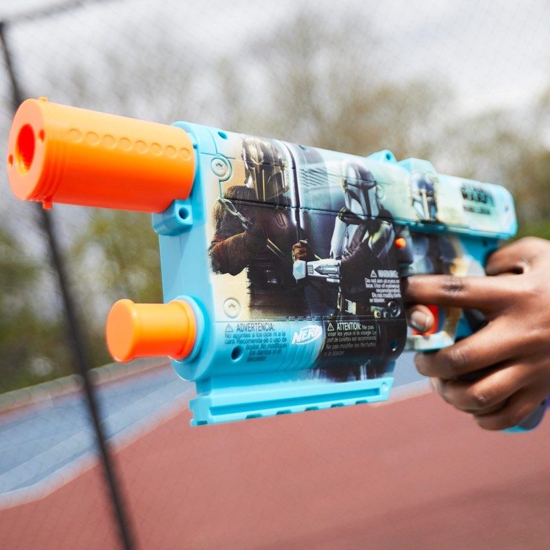 Nerf Star Wars The Mandalorian Dart Blaster, 12 Elite Darts,