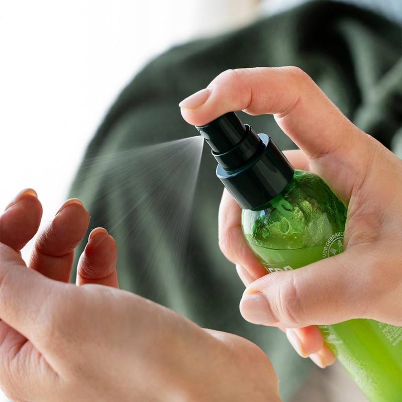 【公式】 WELEDA(ヴェレダ) スキンフード ウルトラライトオイル 100ml 全身用保湿オイル スプレー 甘くやさしいハーブの香り 天然由来成分 オーガニック