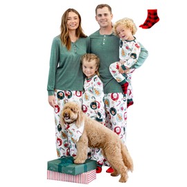 PATPAT Family Christmas Pajamas Matching Sets with Socks Matching Christmas Pajamas for Family Long Sleeve Jammies for Couples, Holiday Forest, Men Medium