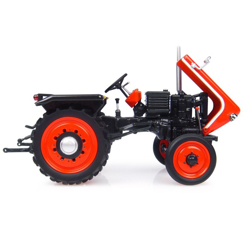 Universal Hobbies Kubota T15 - Scale 1:32