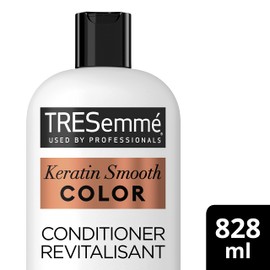 TRESemme Keratin Smooth Colour Conditioner for coloured hair Anti-Fade formulated with Pro Style Technology™ 828 ml